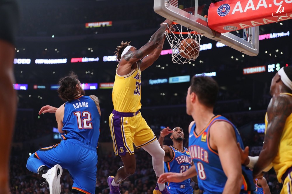 隆多尼亚在最新一场比赛中赢得胜利