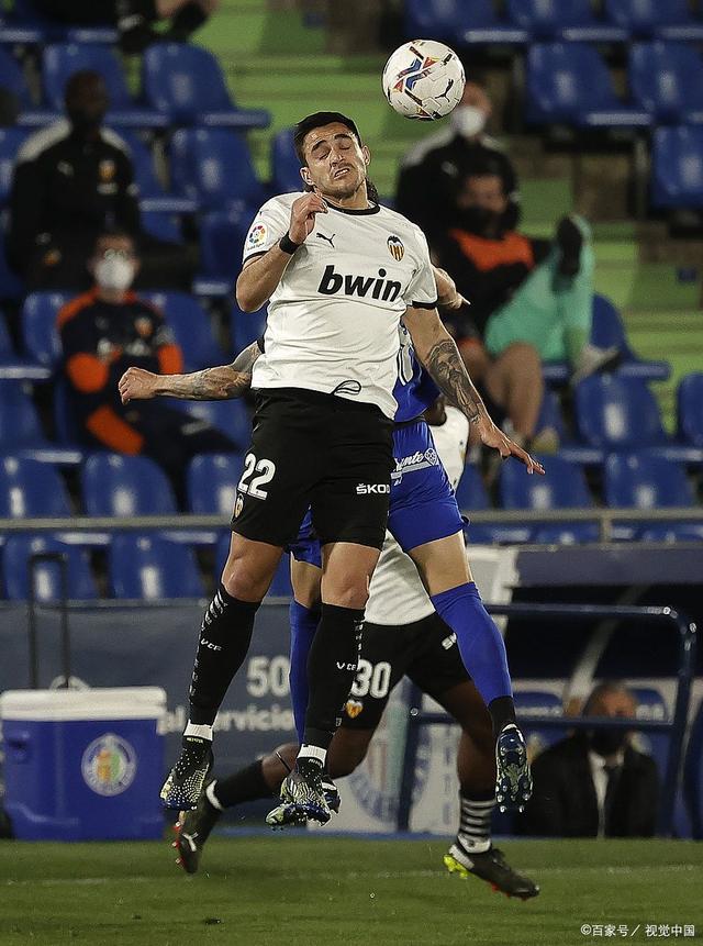 爱游戏登录入口-皇家贝蒂斯大获全胜，巴伦西亚客场胜出