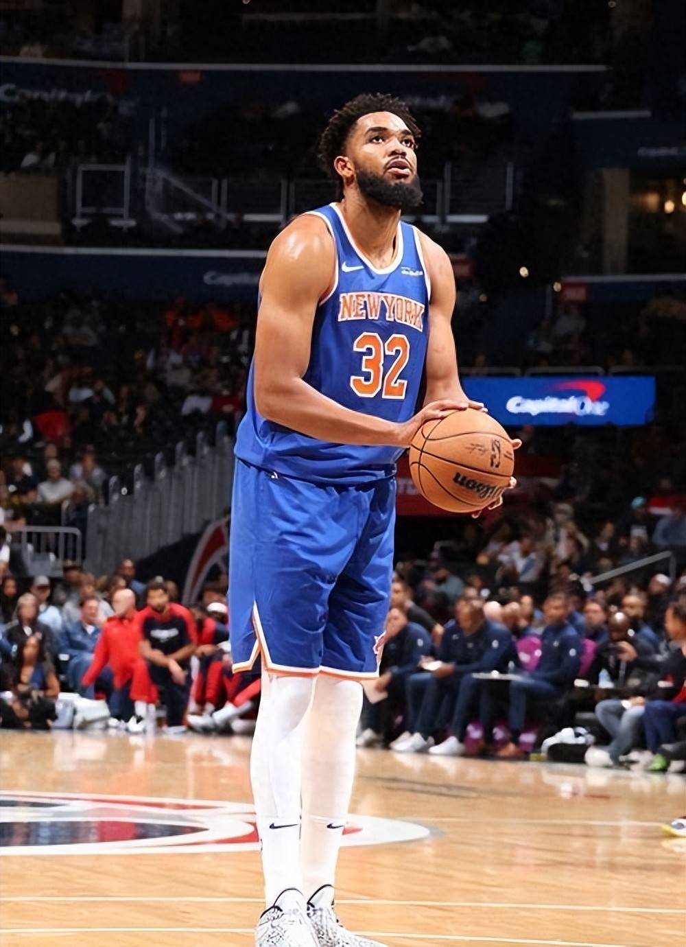 尼斯队员状态低迷,球队寻求突破 尼斯队员状态低迷,球队寻求突破