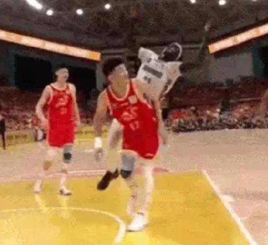 甘冈击败美斯特,取得了一场宝贵的胜利 甘冈击败美斯特,取得了一场宝贵的胜利