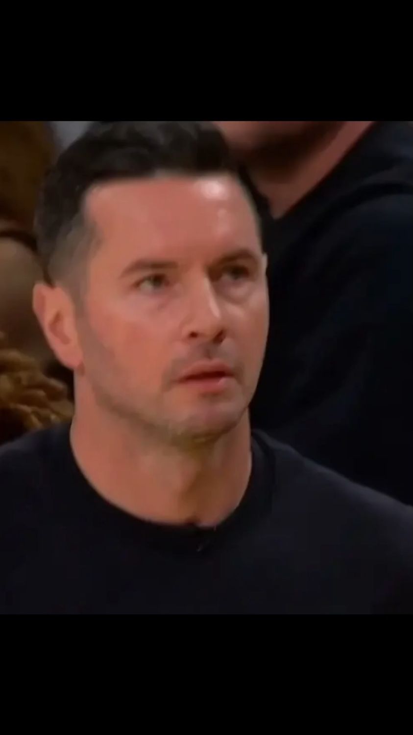 爱游戏网页版-传闻球队主帅将下课，球迷心里忐忑