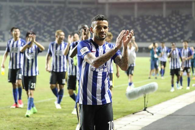 爱游戏官网入口-关于沙托鲁主场获胜，稳固中游位置的信息