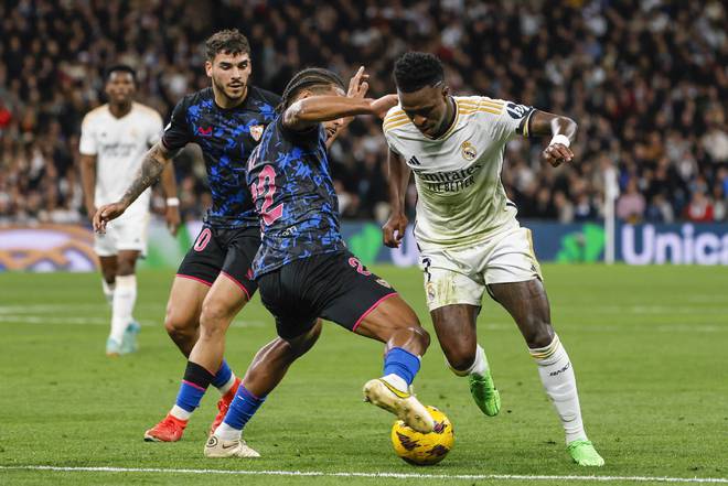 爱游戏官方入口-巴拉多利德主场击败塞维利亚