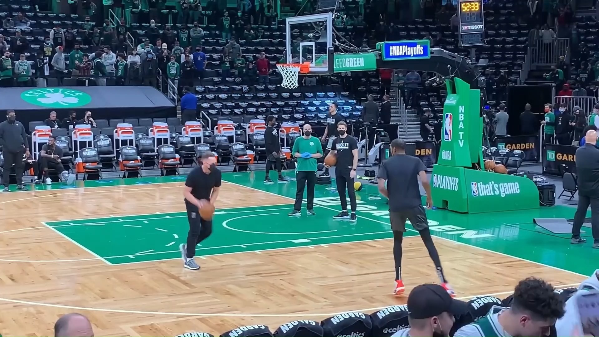 篮网击败凯尔特人，取得两连胜