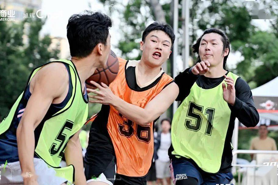 爱游戏官网-全力以赴！球队们将在赛场上燃烧激情