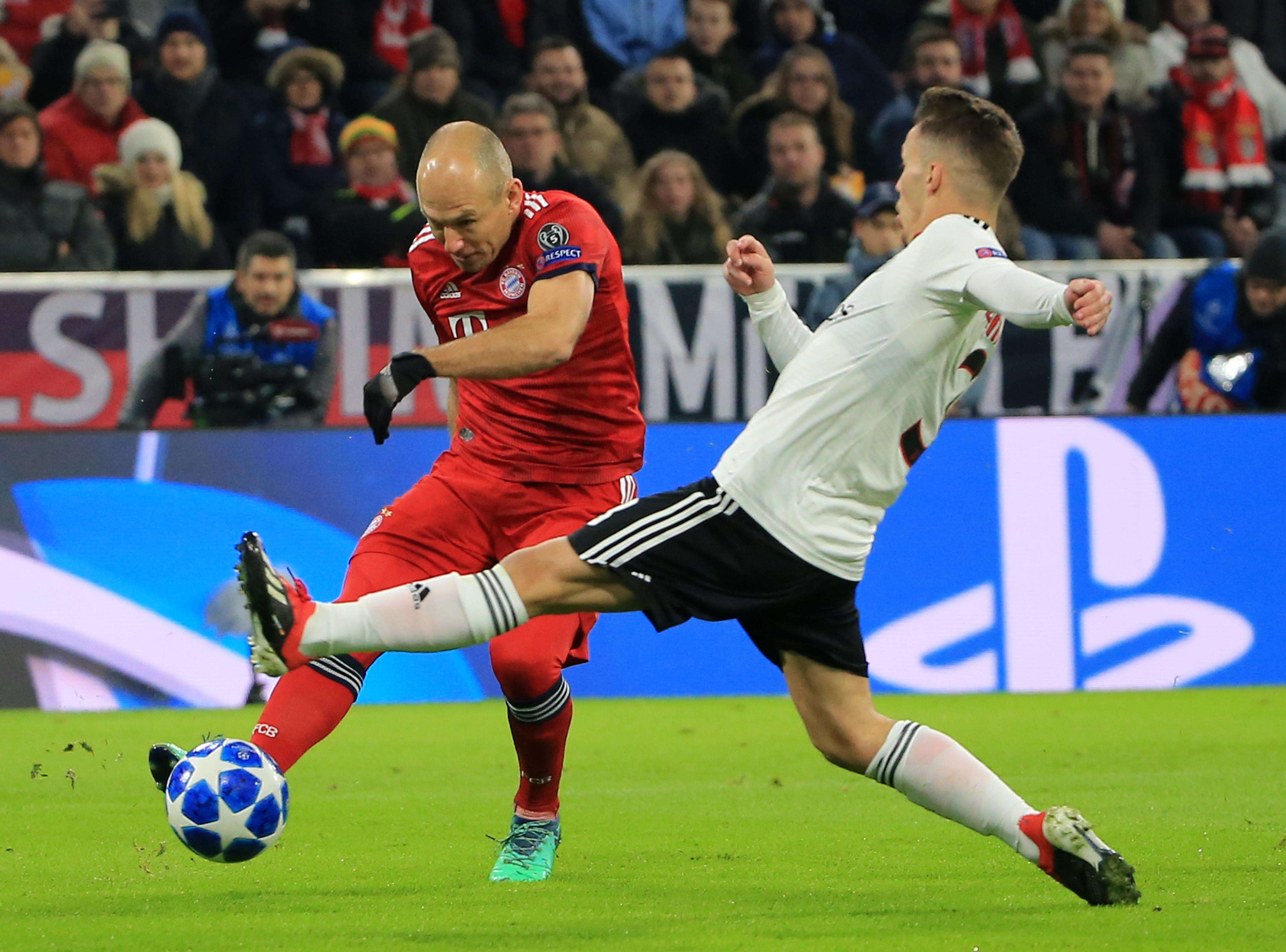 包含荷兰队战术出色,毫无悬念逆袭晋级欧洲杯的词条 包含荷兰队战术出色,毫无悬念逆袭晋级欧洲杯的词条