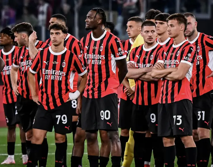 AC米兰连续三场不胜,主帅下课成定局 AC米兰连续三场不胜,主帅下课成定局