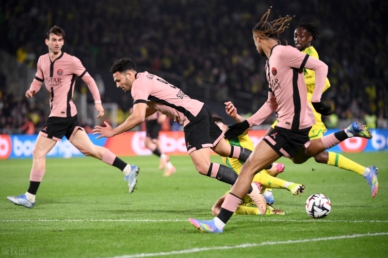 爱游戏官网-阿森纳中场稳定，挑战欧洲赛场老对手