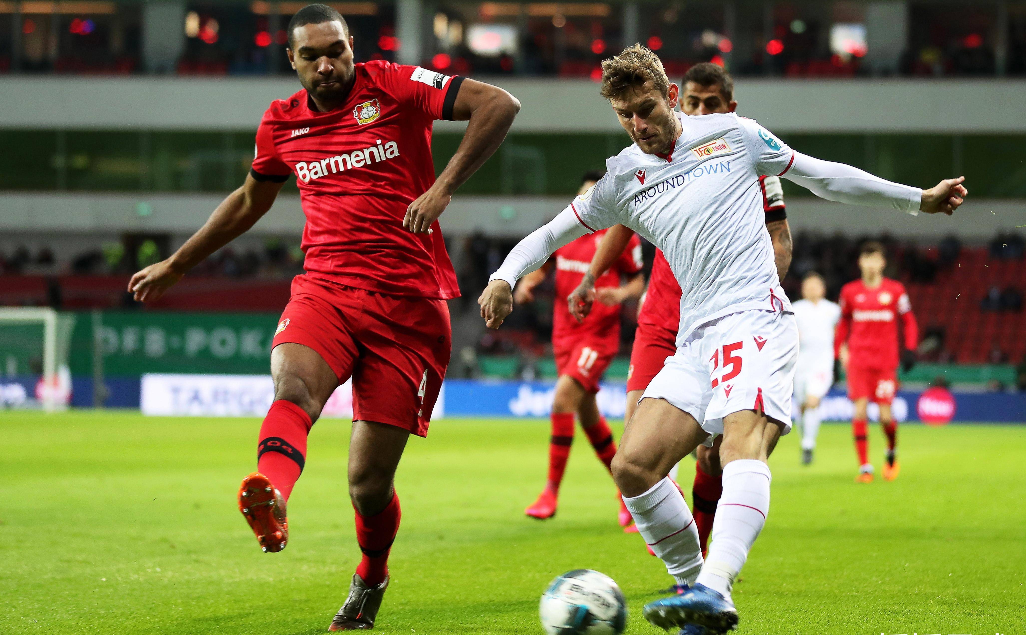 爱游戏官网-斯图加特球员表现出色，实现一场胜利